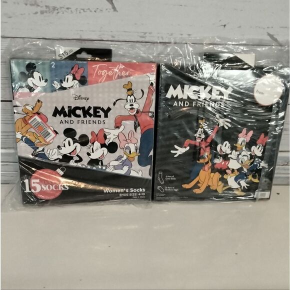 NWT: "Disney" woman's socks  - Picture 1 of 8